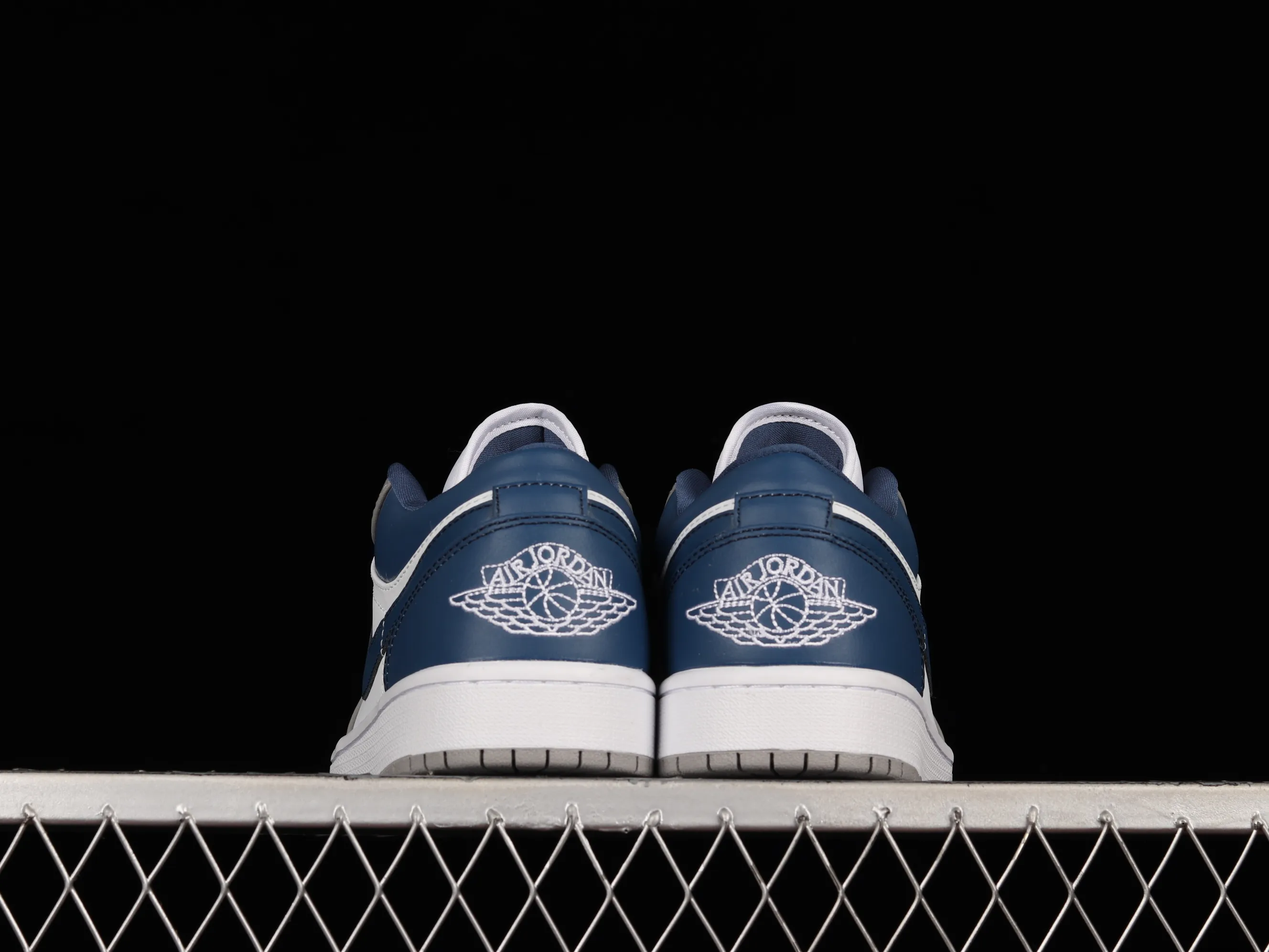 All categories Air Jordan Jordan series basketball shoes Air Jordan 1 Low Z version Air Jordan 1 Low AJ1 Joe 1 cement blue DC0774-042